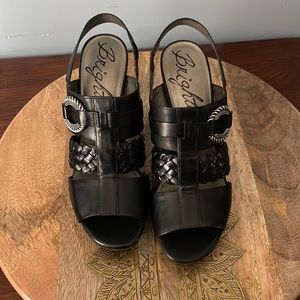 Brighton black Venti sandals new in box never worn size 8.5